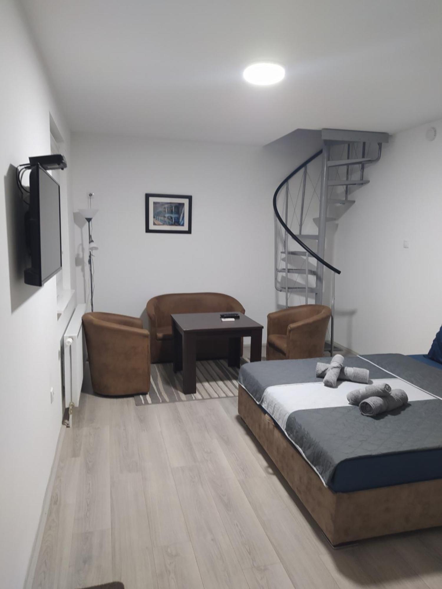 Lotus House Zrenjanin Exterior foto